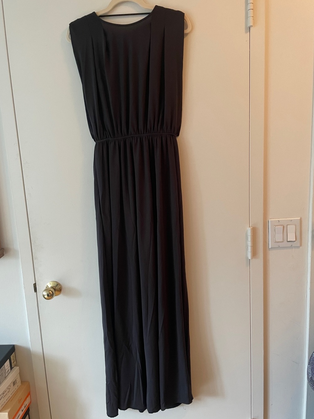 H&M Black Sleeveless Maxi Dress